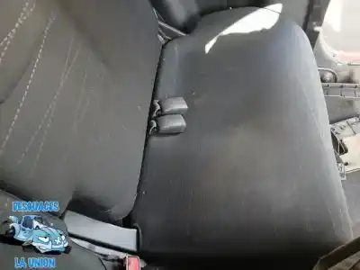 Peça sobressalente para automóvel em segunda mão bancos traseiros esquerdos por toyota yaris connect referências oem iam   