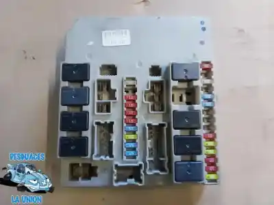 Peça sobressalente para automóvel em segunda mão caixa de fusíveis e relés por renault clio iii authentique referências oem iam 674658a r 8g16 1996 r8g161996