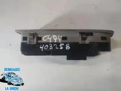 Peça sobressalente para automóvel em segunda mão botão / interruptor elevador vidro dianteiro esquerdo por bmw serie 1 berlina (e81/e87) 118i referências oem iam 913206801