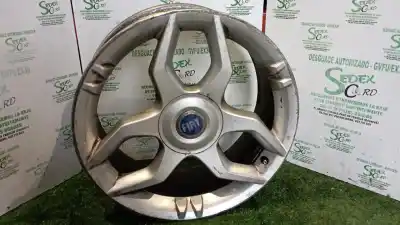 Peça sobressalente para automóvel em segunda mão jogo de jantes por fiat stilo (192) 1.9 jtd 16v cat referências oem iam 50900834  