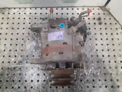 Pièce détachée automobile d'occasion ALTERNATEUR pour TOYOTA LAND CRUISER (_J7_)  Références OEM IAM 2704054271  