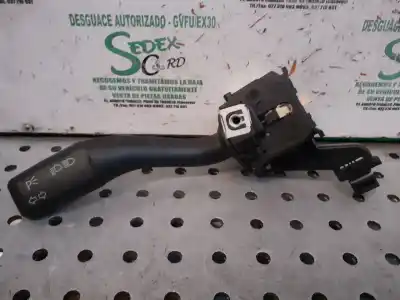 Piesă de schimb auto la mâna a doua ANSAMBLU MANETE SEMNALIZARE pentru AUDI A3 (8P)  Referințe OEM IAM 8P0953513A  