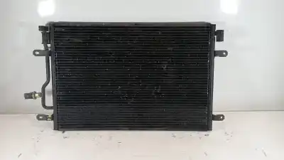 Pezzo di ricambio per auto di seconda mano CONDENSATORE / RADIATORE ARIA CONDIZIONATA per SEAT EXEO BERLINA (3R2)  Riferimenti OEM IAM 8E0260401  