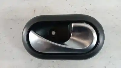 Pezzo di ricambio per auto di seconda mano MANIGLIA INTERNA ANTERIORE DESTRA per DACIA SANDERO  Riferimenti OEM IAM 8200733847  