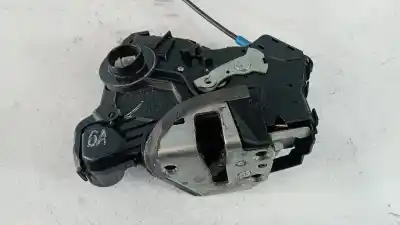 Second-hand car spare part left front door lock for toyota auris (e18) toyota auris oem iam references a046693  