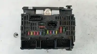Pièce détachée automobile d'occasion boîtes à fusibles pour peugeot 307 (3a/c) 1.6 hdi références oem iam 9658539680  