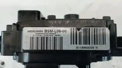 Pièce détachée automobile d'occasion boîtes à fusibles pour peugeot 307 (3a/c) 1.6 hdi références oem iam 9658539680  