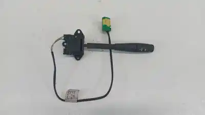 Peça sobressalente para automóvel em segunda mão COMANDOS DO VOLANTE por PEUGEOT 206  Referências OEM IAM 96373745L  