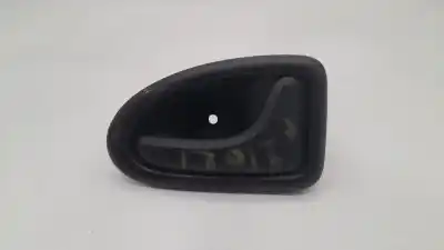 Second-hand car spare part INTERIOR RIGHT FRONT HANDLE for RENAULT CLIO II FASE II (B/CB0)  OEM IAM references 7700423888  