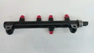 Pezzo di ricambio per auto di seconda mano rampa iniettori per ssangyong kyron 270 xdi limited 4wd riferimenti oem iam a6640700195  