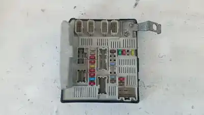 Gebrauchtes Autoersatzteil RELAIS SICHERUNGSKASTEN Multifunktionsrelais zum RENAULT SCENIC II  OEM-IAM-Referenzen 8200481866J  