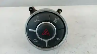 Second-hand car spare part Hazard Warning Lights for SSANGYONG KYRON 200 Xdi Limited OEM IAM references 8520109010  