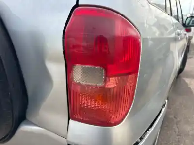 Автозапчасти б/у ПРАВЫЙ ЗАДНИЙ ФОНАРЬ за TOYOTA RAV4 (A2)  ссылки OEM IAM   