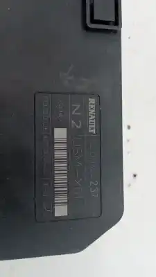Pezzo di ricambio per auto di seconda mano scatola relè/fusibili per renault kangoo i (f/kc0) k9k800 riferimenti oem iam 8201044237   Pezzo di ricambio per auto di seconda mano scatola relè/fusibili per renault kangoo i (f/kc0) k9k800 riferimenti oem iam 8201044237