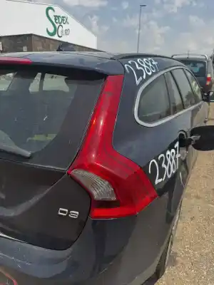 Peça sobressalente para automóvel em segunda mão farolim traseiro direito por volvo v60 familiar d5204t2 referências oem iam 31214964