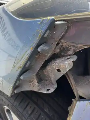 Peça sobressalente para automóvel em segunda mão guarda-lamas dianteiro direito por renault scénic iii (jz0/1_) 1.6 dci (jz00, jz12) referências oem iam   