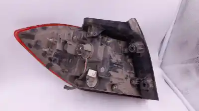 Автозапчастина б/у правий ліхтар для hyundai i30 fastback (pde, pden) 1.6 crdi посилання на oem iam 92402g30  