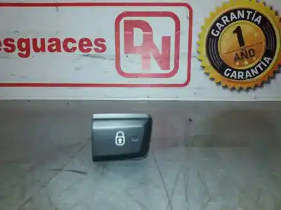 Pièce détachée automobile d'occasion bouton interrupteur pour peugeot 208 style références oem iam 96750883zd