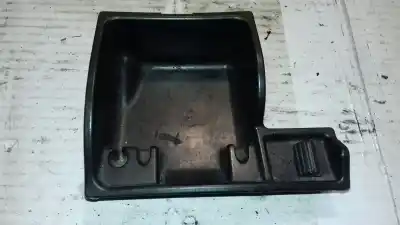 Pièce détachée automobile d'occasion cendrier pour mercedes-benz clase e (w211) berlina e 220 cdi (211.008) références oem iam a2118100028