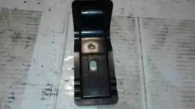 Pièce détachée automobile d'occasion enjoliveur avant pour mercedes-benz clase e (w211) berlina e 220 cdi (211.008) références oem iam a211920118