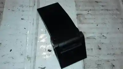 Pièce détachée automobile d'occasion enjoliveur arrière pour mercedes-benz clase e (w211) berlina e 220 cdi (211.008) références oem iam a2119200286