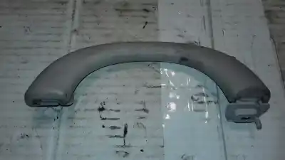 Pièce détachée automobile d'occasion poignée de maintien pour mercedes-benz clase e (w211) berlina e 220 cdi (211.008) références oem iam a2118100051