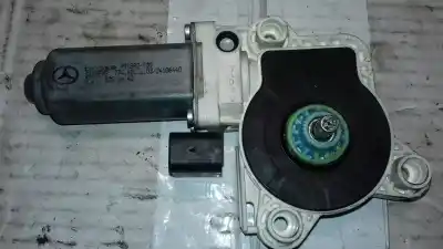 Pièce détachée automobile d'occasion moteur lève vitre arrière droite pour mercedes-benz clase e (w211) berlina e 220 cdi (211.008) références oem iam a2118202442