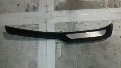 Second-hand car spare part decorative moulding for bmw serie 3 berlina (e90) 318i oem iam references 79632689