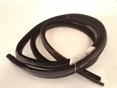 Tweedehands auto-onderdeel deurcontour rubber voor bmw serie 3 berlina (e90) 320d oem iam-referenties 51 72 7 247 260