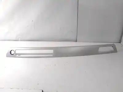 Second-hand car spare part decorative moulding for bmw serie 3 berlina (e90) 318i oem iam references 51166982457