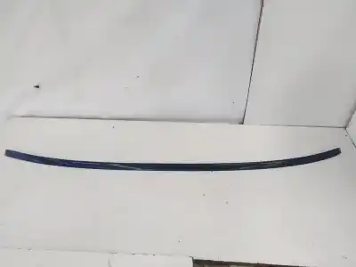 Second-hand car spare part decorative moulding for bmw serie 3 berlina (e90) 318i oem iam references 7077127