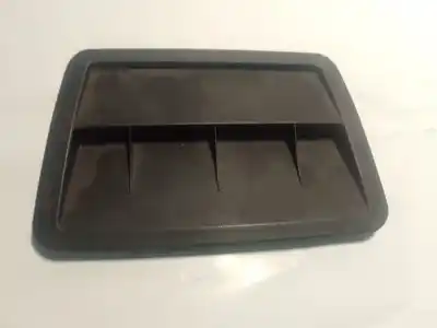 Pièce détachée automobile d'occasion enjoliveur pour mercedes-benz clase e (w211) berlina e 220 cdi (211.008) références oem iam a2118310336