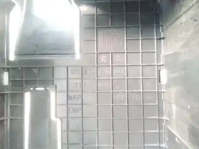 Автозапчастина б/у молдинг для citroen c4 lim. business посилання на oem iam 9687472580  