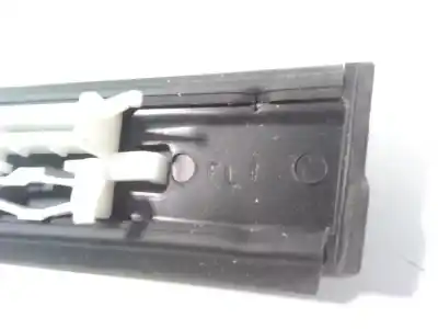 Автозапчастина б/у молдинг для kia niro concept посилання на oem iam 171019fl1  