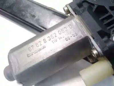 Автозапчастина б/у двиг скла задне ліво для bmw x5 (e53) 3.0d посилання на oem iam 676283620630  