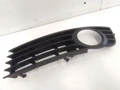 Peça sobressalente para automóvel em segunda mão grelha de pára choques frontal por audi a4 avant (8e) 2.5 tdi (114kw) referências oem iam 8e0807681