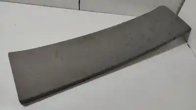 Peça sobressalente para automóvel em segunda mão moldagem por audi a4 avant (8e) 2.5 tdi (114kw) referências oem iam 8e9867839a