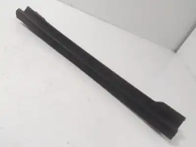 Peça sobressalente para automóvel em segunda mão moldagem por audi a4 avant (8e) 2.5 tdi (114kw) referências oem iam 8e0868203