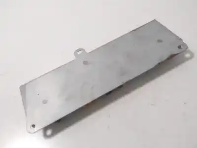 Peça sobressalente para automóvel em segunda mão antena por audi a4 avant (8e) 2.5 tdi (114kw) referências oem iam 8e9035225b