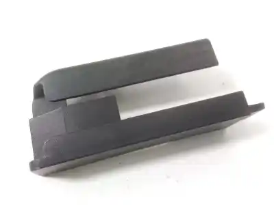 Peça sobressalente para automóvel em segunda mão moldagem por audi a4 avant (8e) 2.5 tdi (114kw) referências oem iam 8e0881477b