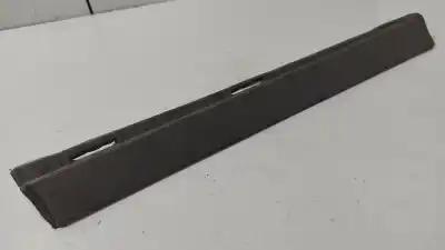 Peça sobressalente para automóvel em segunda mão moldagem por audi a4 avant (8e) 2.5 tdi (114kw) referências oem iam 8e9868584