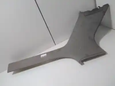 Peça sobressalente para automóvel em segunda mão moldagem por audi a4 avant (8e) 2.5 tdi (114kw) referências oem iam 8e9867245