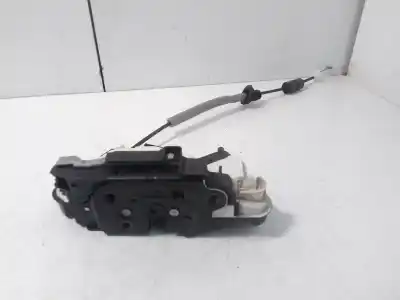 Second-hand car spare part left front door lock for skoda rapid elegance oem iam references 5e1837015a