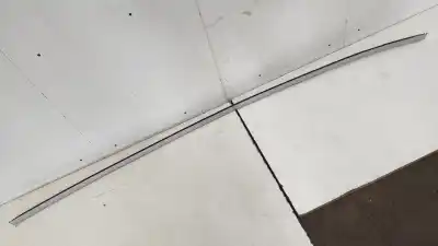 Peça sobressalente para automóvel em segunda mão moldagem por audi a4 avant (8e) 2.5 tdi (114kw) referências oem iam 8e5853710a