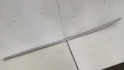 Peça sobressalente para automóvel em segunda mão moldagem por audi a4 avant (8e) 2.5 tdi (114kw) referências oem iam 8e5853709a