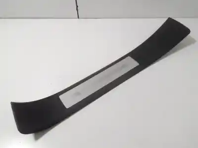 Peça sobressalente para automóvel em segunda mão moldagem por audi a4 avant (8e) 2.5 tdi (114kw) referências oem iam 8e0853375p