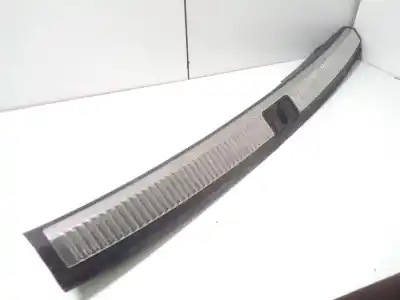 Peça sobressalente para automóvel em segunda mão moldagem por audi a4 avant (8e) 2.5 tdi (114kw) referências oem iam 8e9864483