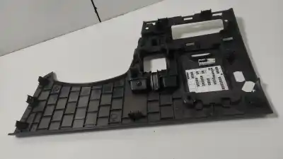 Автозапчастина б/у передні молдинги для dacia sandero stepway посилання на oem iam 689215948r  