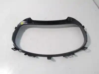 Peça sobressalente para automóvel em segunda mão moldagem por skoda rapid elegance referências oem iam 5jb857059  