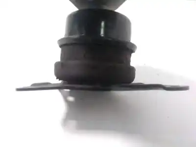 Second-hand car spare part engine support for skoda rapid elegance oem iam references 6r0199167s  